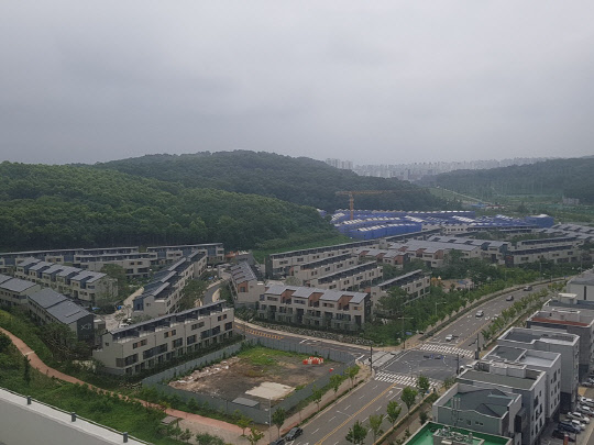 GS건설이 2017년 김포한강신도시에 분양한 자이더빌리지 전경<GS건설 제공>